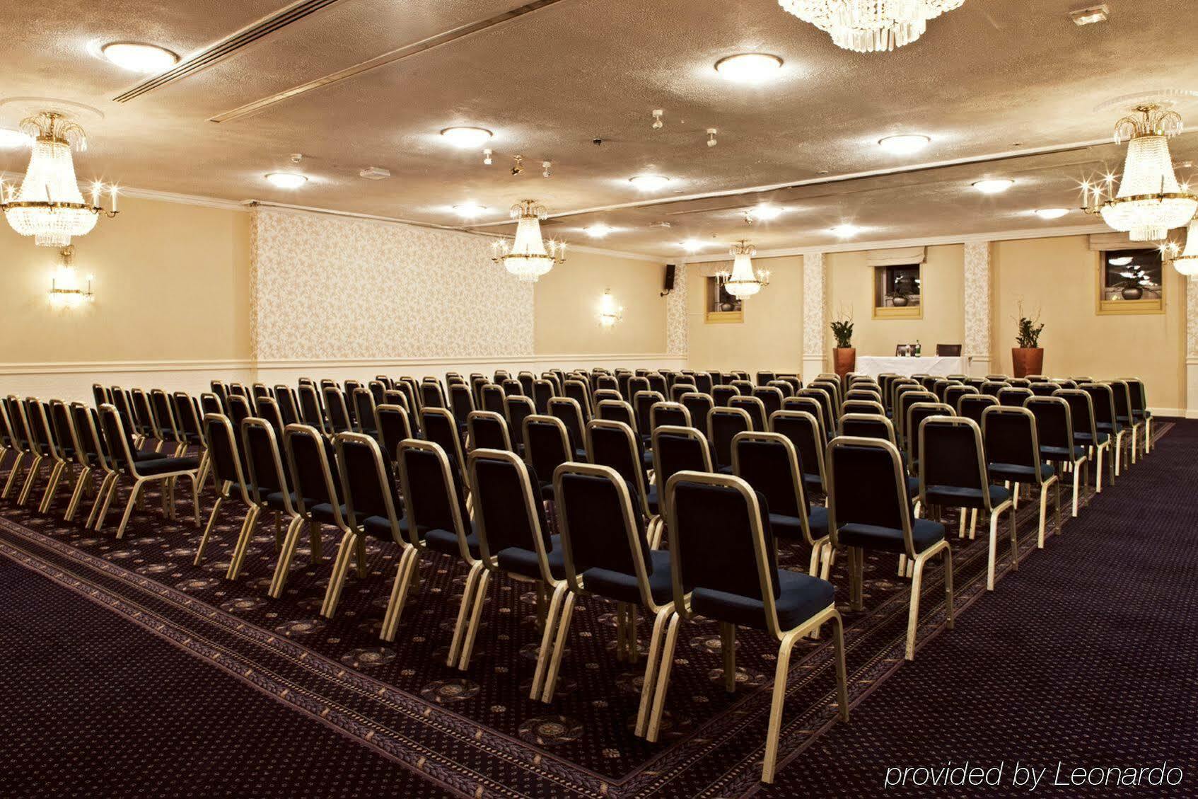 Hotel Copthorne 4*